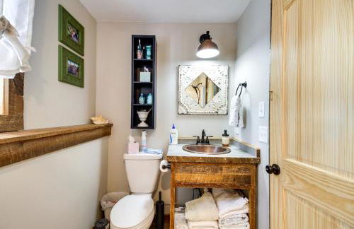 Lakefront Nevis Cabin Escape with Hot Tub! - Foto 14