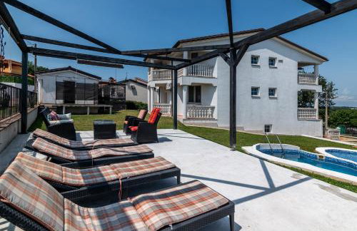 Holiday house with a swimming pool Radmani, Porec - 16440 - Photo 13