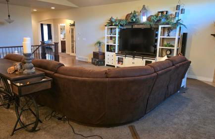 Wasatch Retreat 5 bed 3 5 bath pool table game room - Photo 56