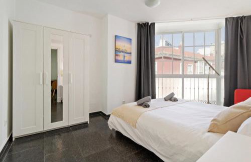 Spacious centre apartment in Málaga - Photo 2