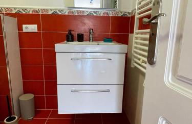 Apartment with views of sea and mountains - Photo 42