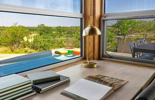 Luxury Riverfront Retreat - 6 Cabins - Private Pool - Photo 19