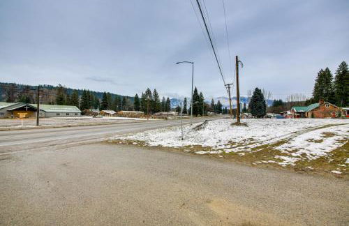 1 Mi to Waterfront Trails, Troy Home with Hot Tub! - Foto 24