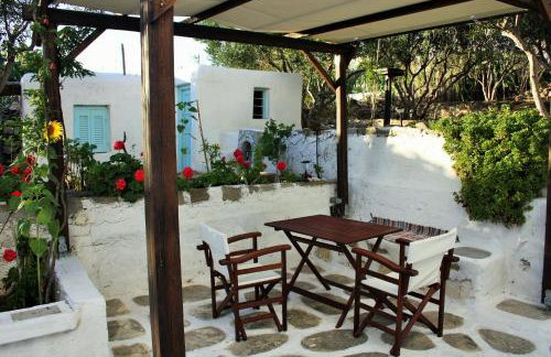 Meltemi Studios and Apartments - Photo 50