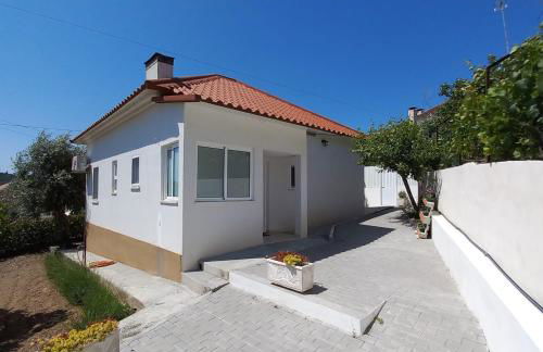 Casa da Ti Emília - Foto 11