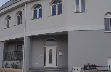 New Kosljun Apartment short walk to Beach - Foto 4