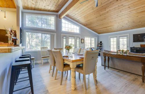 Peaceful Lower Lake Home about 5 Mi to Clear Lake! - Foto 7