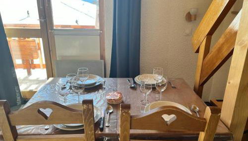 Front de neige PLAGNE VILLAGES Duplex 6 pers 2 ch ski aux pieds exposé SUD 2050 m - Foto 3