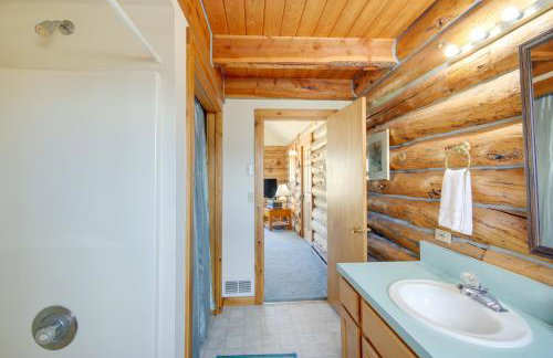 Yellowstone Lodge with Game Room and Panoramic Views - Foto 12