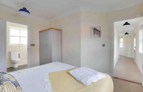 Elizabeth Four Bedroom Townhouse - Foto 42