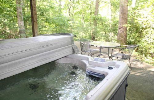 Tree-Top Chalet - Foto 31