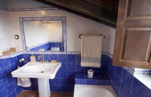 Casas Herrenales de Ulaca - Photo 27