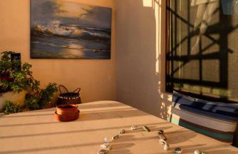 The Lookout in Mirsini - Roof Terrace - AC - WIFI - Foto 9