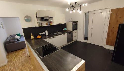 modernes Apartment in verkehrsgünstiger Lage - Foto 1