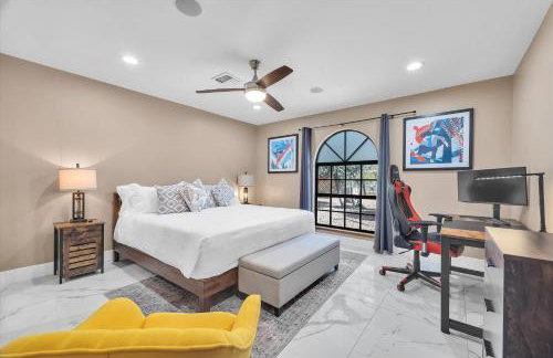 Ranch villa 1 level on half acre 8-min from Strip - Foto 29