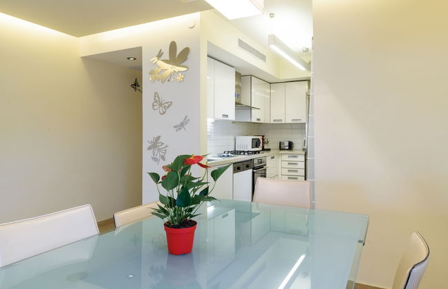 Comfort & Balcony near Beach by FeelHome - Photo 23