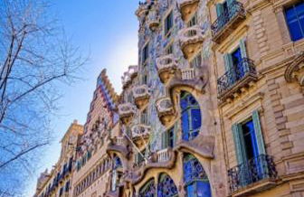 Premium refurbished apartment in Barcelona city center - Photo 37