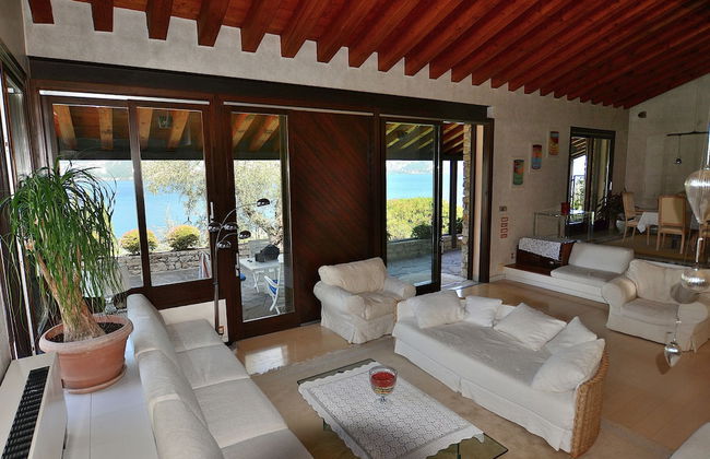 Villa Dismero With Pool - Photo 23