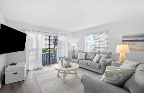 Newly Listed - One bedroom condo on Harbor Island - Foto 4