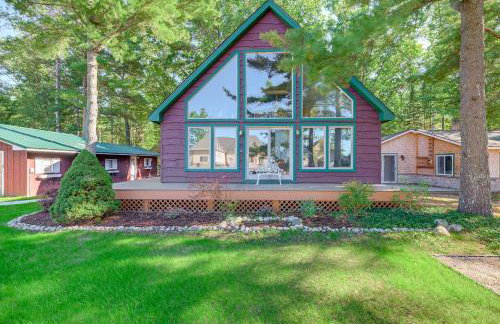 Near Beach Access Torch Lake Cabin Retreat! - Foto 23