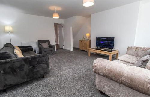 Free Driveway Parking 3 Double Bedroom House, Ideal for long term contractor, etc stays, 4 miles 11 mins drive to Nissan, 20 mins drive to Sunderland Newcastle, Fast WIFI - see Dwellcome Home Ltd site for assurance - Foto 20