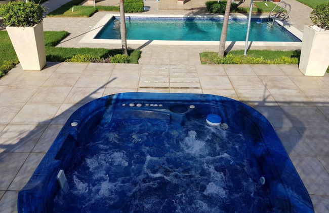 Amazing House at La Isabela - Photo 16