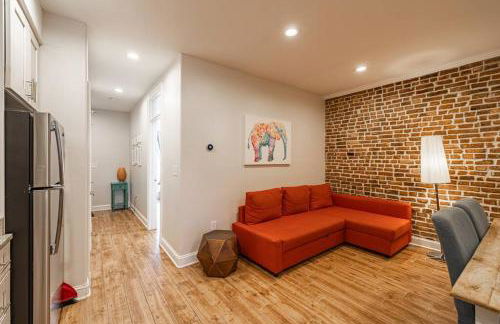 Central LUX Apartment in DC - Photo 14