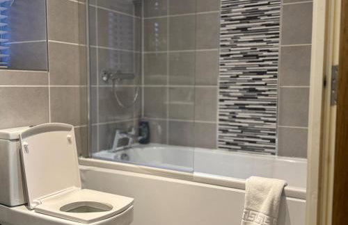 Cosy City Centre Apartment With Parking - Foto 15