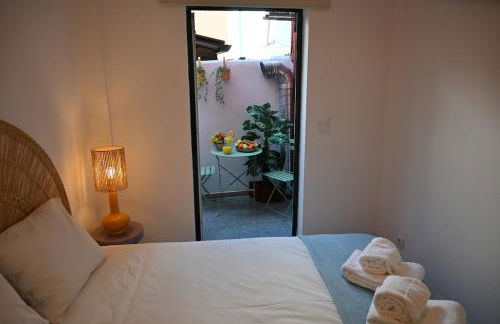 Downtown Cosy - Photo 2