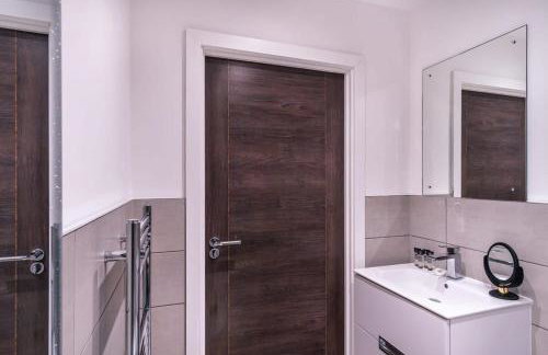 Stay Zeni, Alexandra Rise Manchester Fab Studio - Foto 17