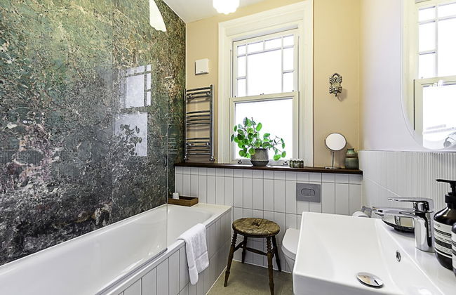 Beautiful Three Bed Abode Near Dollis Hill - Foto 13