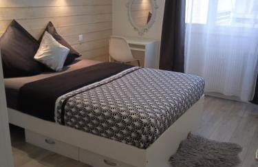 Logement "Les Etangs"- à 10 km du centre ville et à 5 minute du parlement européen avec parking gratuit - Foto 4