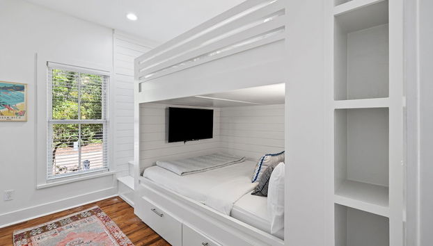 Across From the Pool & 3 Minutes to Deeded Beach in Old Seacrest: Sleeps 12 - Foto 4, Habitación