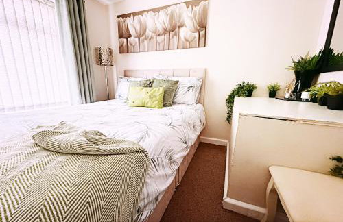 The Serene Stays - 3 Bed Home in Oldham Manchester - Foto 41