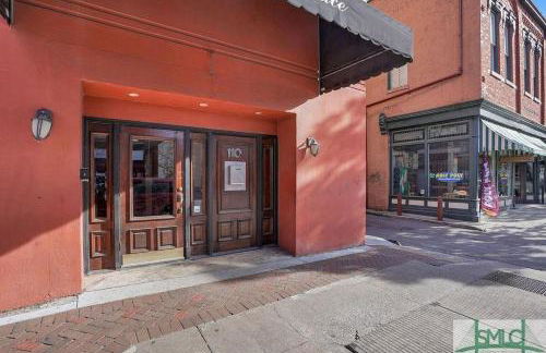 Condo On Broughton St with Elevator and Reserved Parking - Foto 32