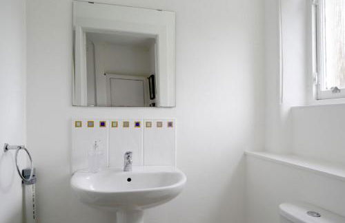 Stylish 2 Bedroom Bruntsfield Apartment in Edinburgh - Foto 19