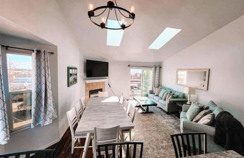 Pet Friendly/3 King Beds/Sleeps 14/Game room Near - Foto 10