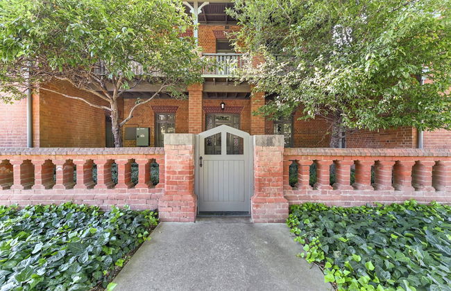 The Houston - Foto 55