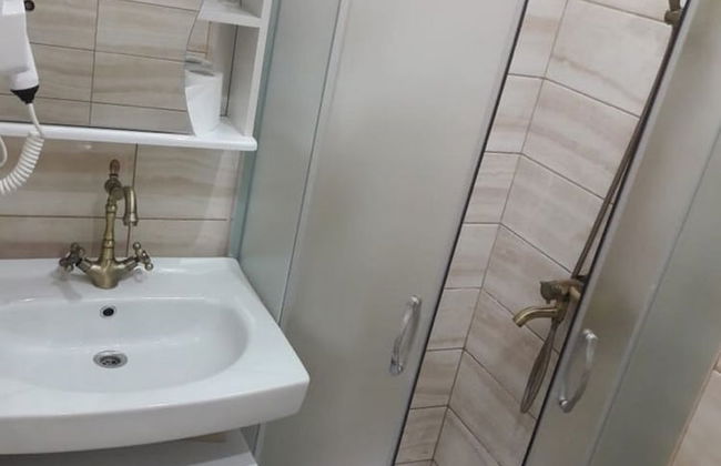 Apartment on Demokraticheskaya str 45-2a - Photo 8