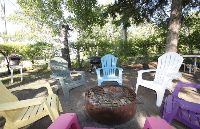 Lakefront Cottage in Manitou Beach - Photo 4