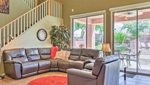 North Phoenix Home with Pool Hike, Swim and Shop! - Foto 3