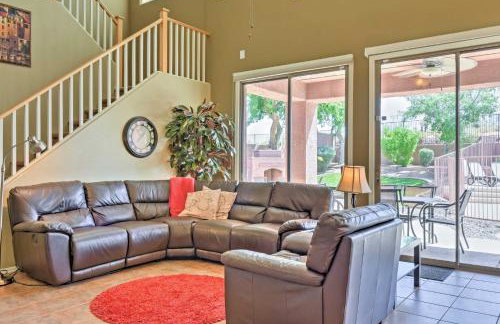 North Phoenix Home with Pool Hike, Swim and Shop! - Foto 3