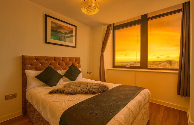 2 Bedroom Central Apartment - Photo 13