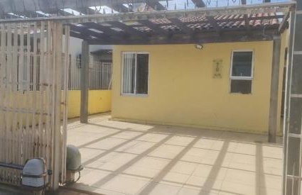 Casa 3 min Shopping Pelotas- Com 1 Suíte, 2 Quartos Climatizados, Piscina e Estacionamento 2 carros - Foto 6