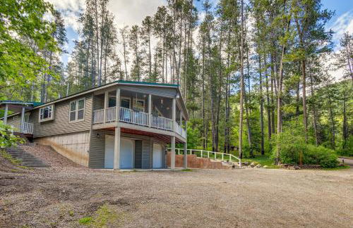 Rustic Escape with Deck, Hot Tub and Mountain Views - Foto 36