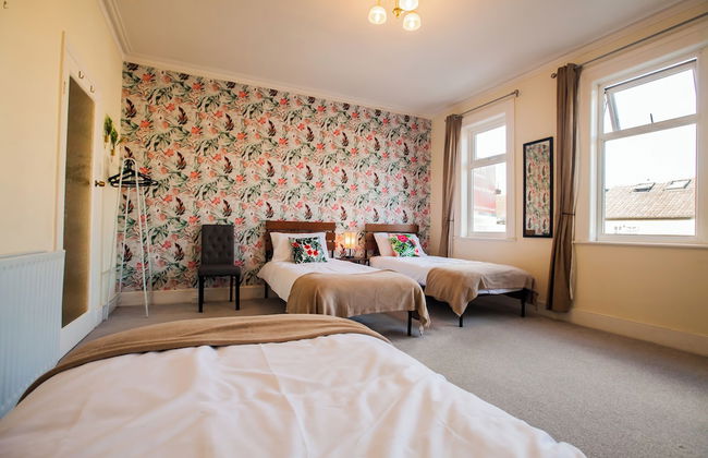 Comfy Kingston Central Garden House & Free Parking - Foto 23