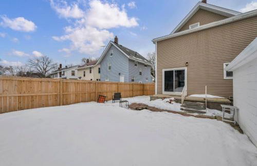 Modern Stylish Urban Haven 4 Bedroom 2 Bath - Dog Friendly - Foto 73