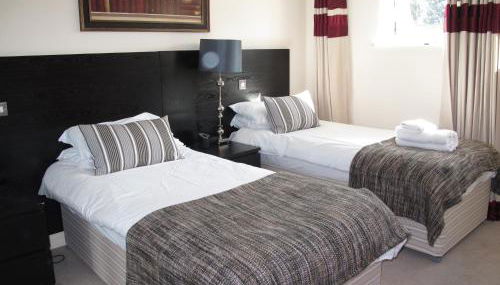 Churchill Two Bedroom Apartments with Free Parking and The Minster view - Foto 4