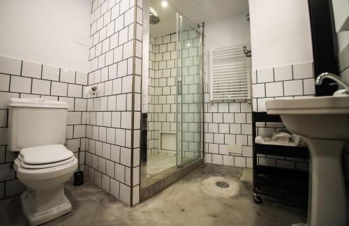 Villa Regionalista principios Siglo XX 1919 -Pedregalejo-Baños del Carmen-A UNOS METROS DEL MAR!!! PISCINA CLIMATIZADA BAJO PETICION - Photo 59