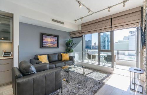 Skyline Escape in the Heart of Downtown - Foto 11